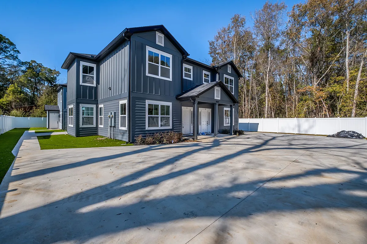 Building Photo - 2022 Trimble Rd #1
