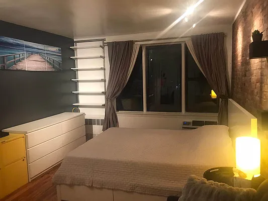 Rented by Sandra Greer Real Estate | media 9