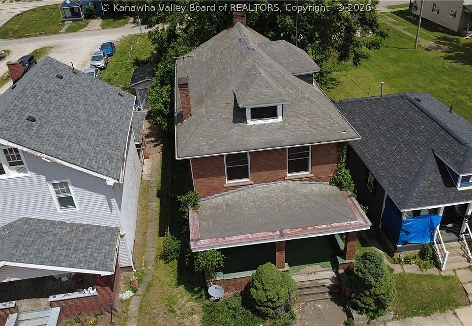 1st image of 1742 7th Ave