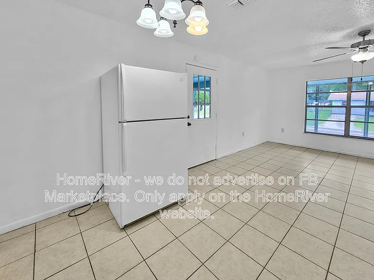 1602 NW 20th Ct — Photo 5