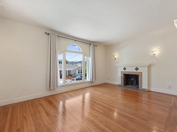 2nd image of 276 East Ave