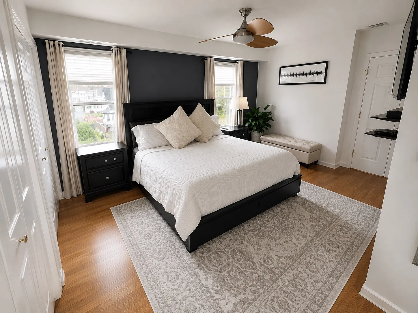 3 bed, 1584 sqft, $3,900 — Photo 4
