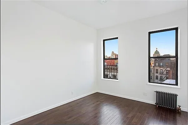 Rented by Compass | media 5