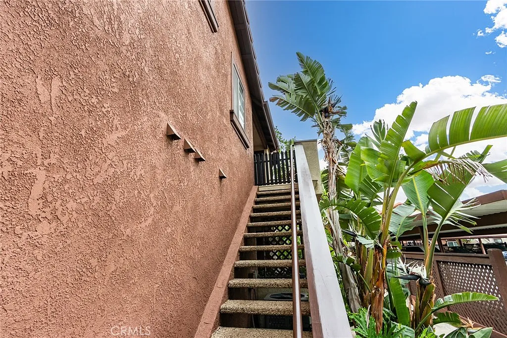 2 bed, 618 sqft, $2,500 — Photo 4