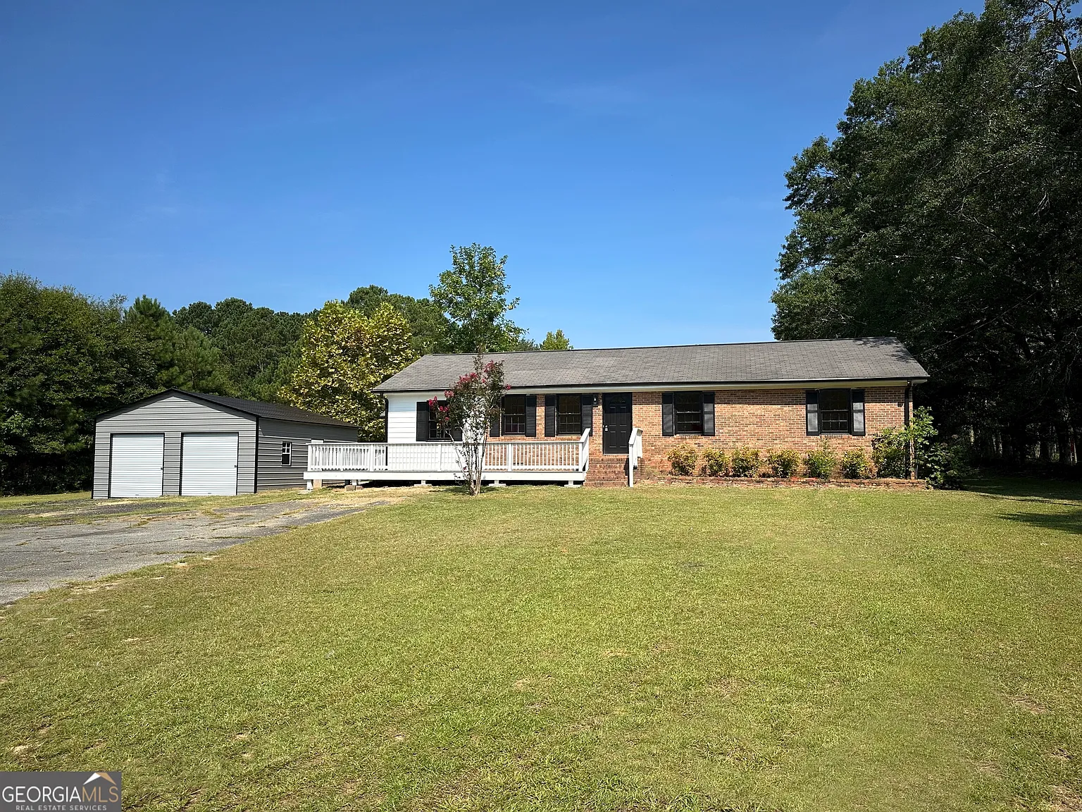 1000 Dixie Rd photo 1