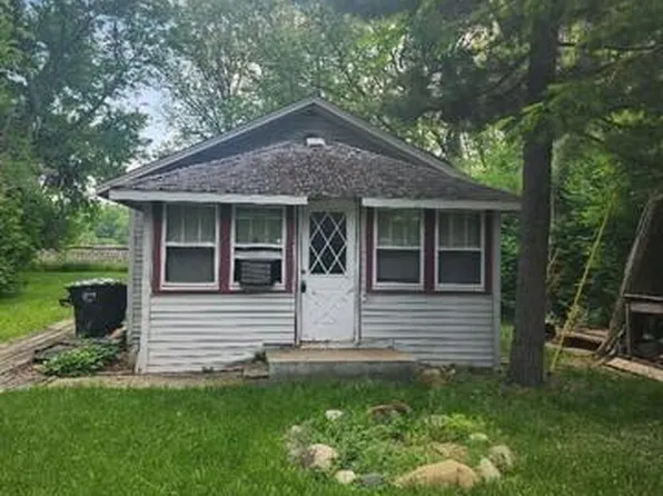 7527 Shorewood DRIVE, Salem, WI 53168