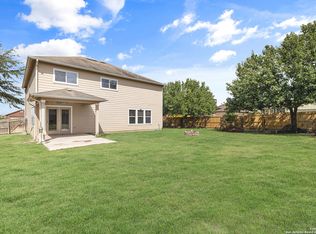 3941 cherry tree, Schertz, TX 78108