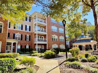 3232 Margellina Dr, Charlotte, NC 28210