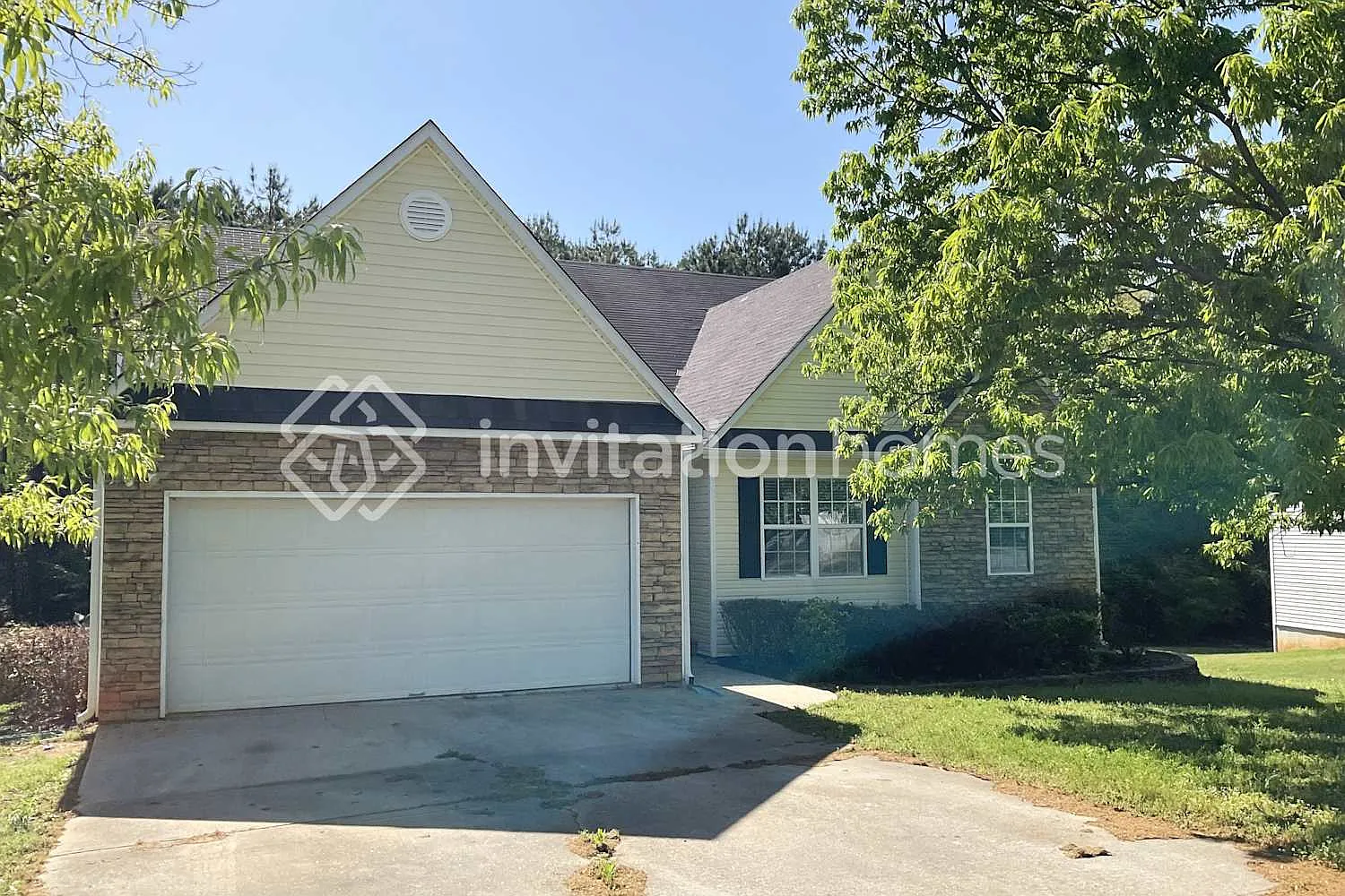 286 Rockingham Dr Loganville, GA 30052 — Photo 1
