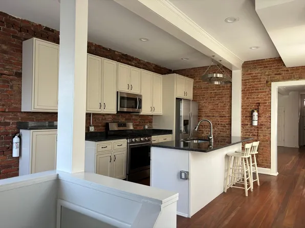 501 Essex St, Gloucester City, NJ 08030