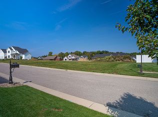 773 Radcliffe Pass, Columbiana, OH