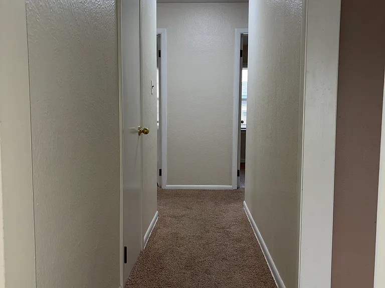 595 Dickerson Rd — Photo 6