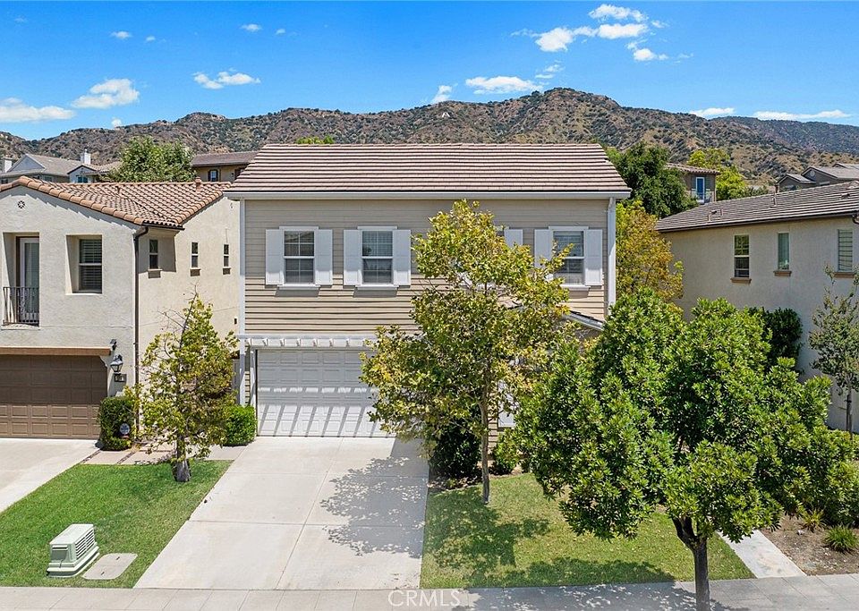 1st image of 741 E Lemon Swirl Dr