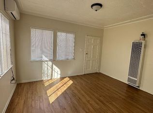 3334 E 8th St, Los Angeles, CA 90023
