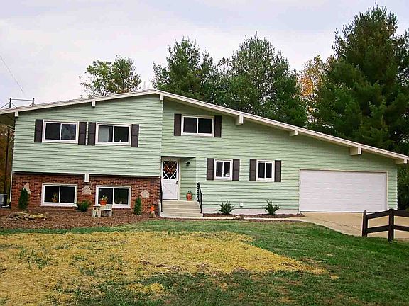 2nd image of 1379 Francis Ln