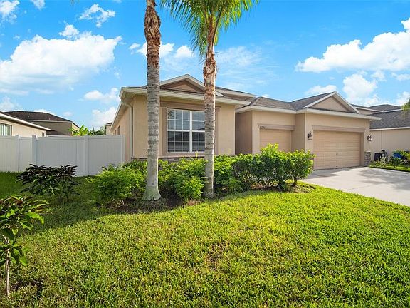 2nd image of 10743 Carloway Hills Dr