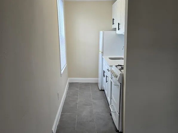 96 Central Avenue image 4 of 5