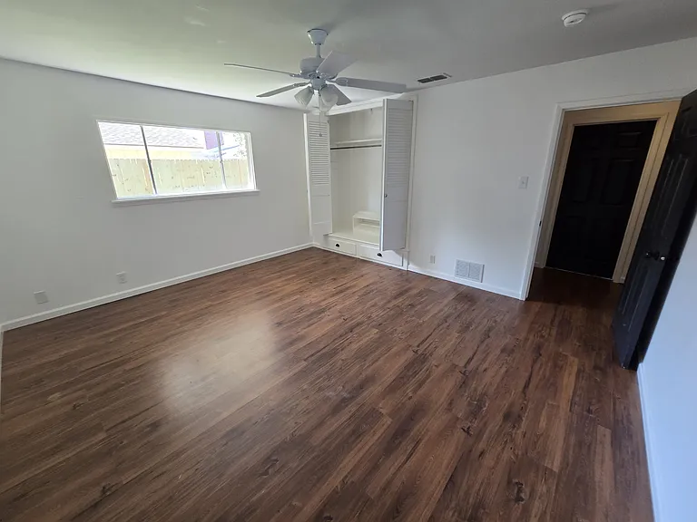 441 Montclair Dr — Photo 16