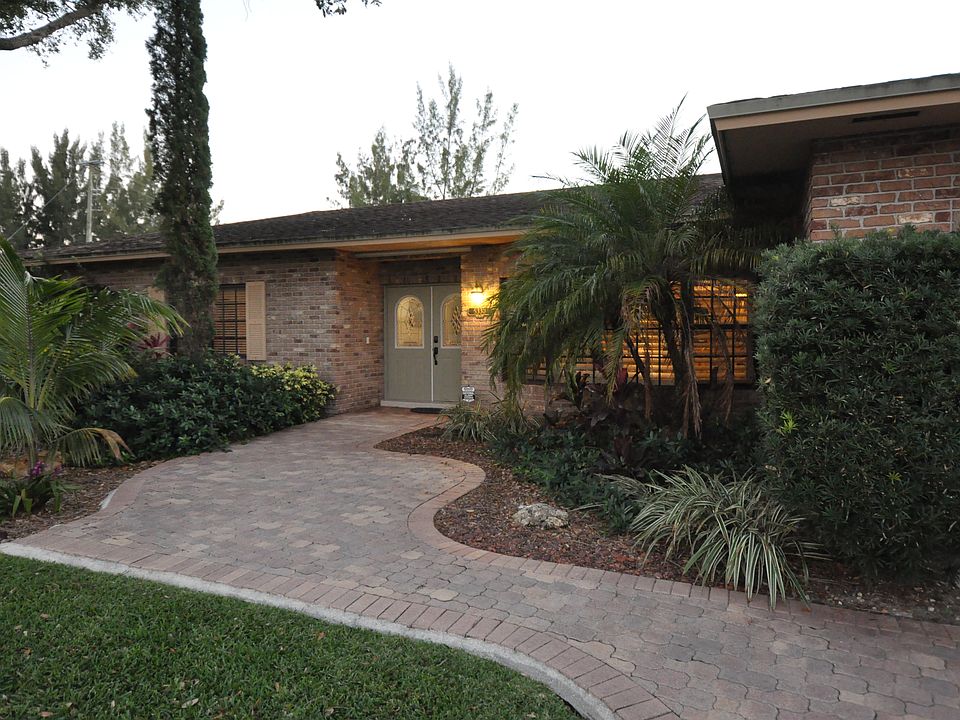 2nd image of 5330 SW 21st Ct