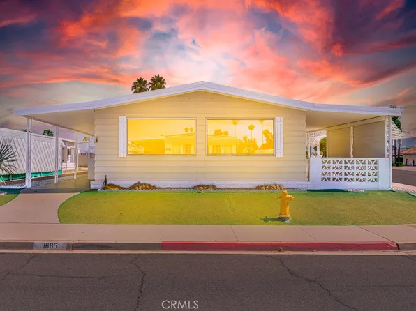 1665 Vista Grande Dr, Hemet, CA 92543
