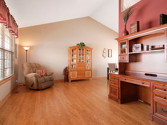 4th image of 11561 S Decathalon Ln