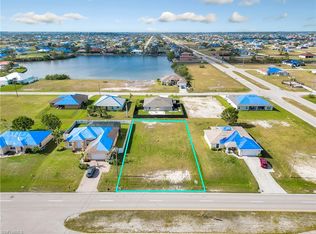 1518 Nelson Rd N, Cape Coral, FL 33993