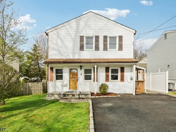 5 Reaville Ct, Parsippany-Troy Hills Twp., NJ 07054