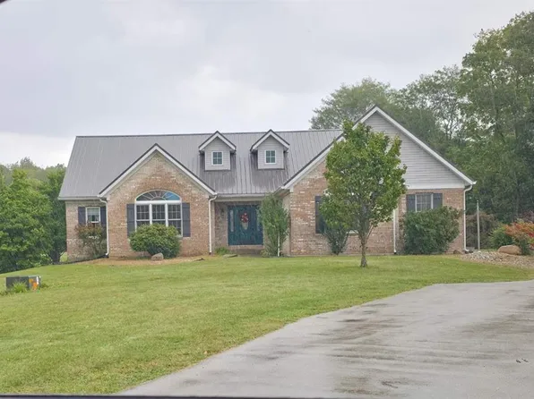 15835 Wagner Rd, Cambridge City, IN 47327