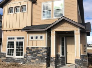 936 Crestview Dr, Twin Falls, ID 83301