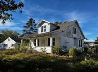 6 Clunis St, Hadley, NY 12835