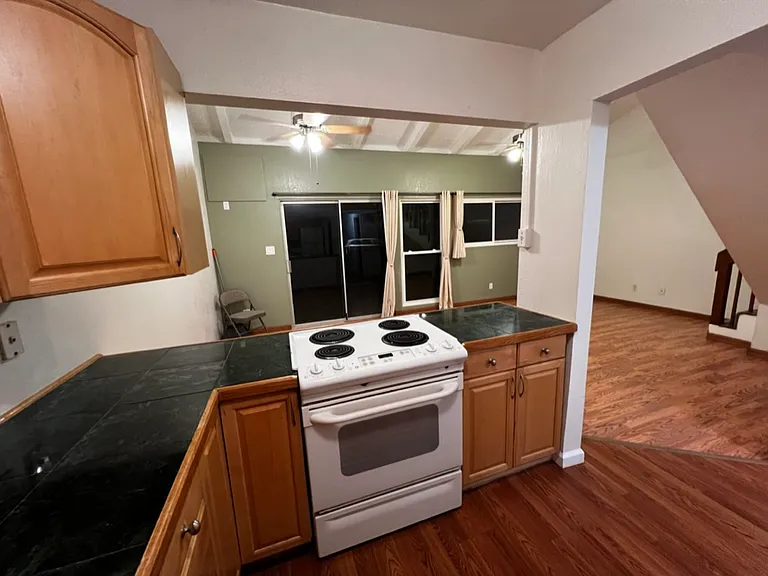 Open Kitchen