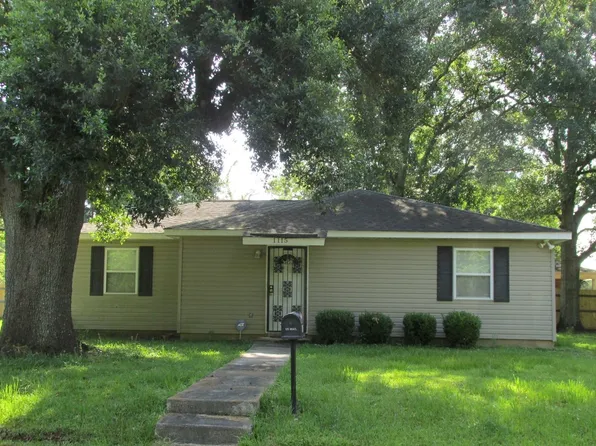 1115 Amsterdam St, Mobile, AL 36605