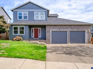 914 Eisenhower Dr NW, Salem, OR