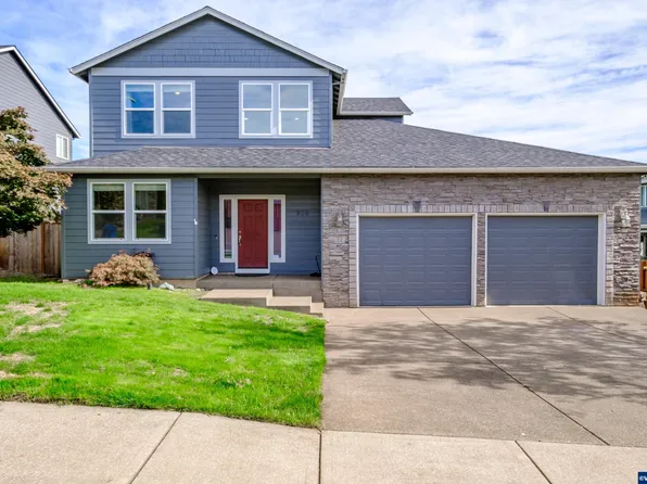 914 Eisenhower Dr NW, Salem, OR 97304