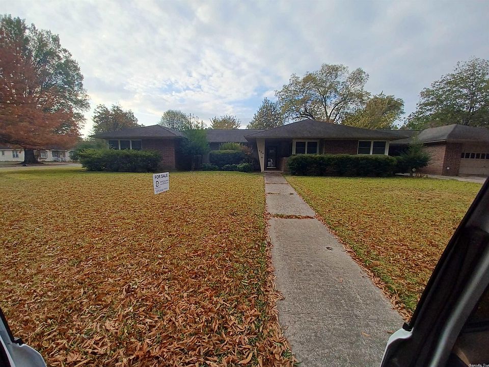 204 E 11th St, Stuttgart, AR 72160 MLS 22037085 Zillow