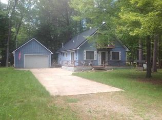 203 Dorothy, Higgins Lake, MI 48627