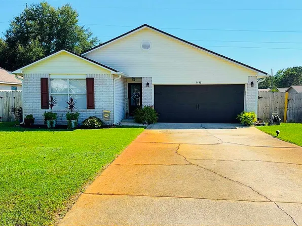 9447 Parker Place Dr, Navarre, FL 32566
