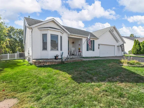 185 Marshall Dr, Wentzville, MO 63385