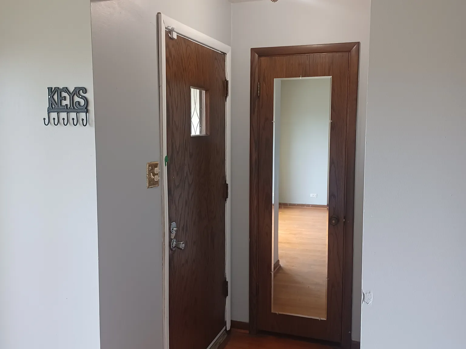 3 bed, 1.5 bath, 1500 sqft, $1,950 — Photo 3