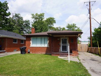 19128 Sunderland Rd, Detroit, MI, 48219
