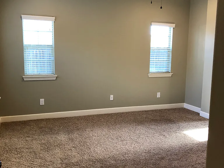 10603 Troy Ave — Photo 28
