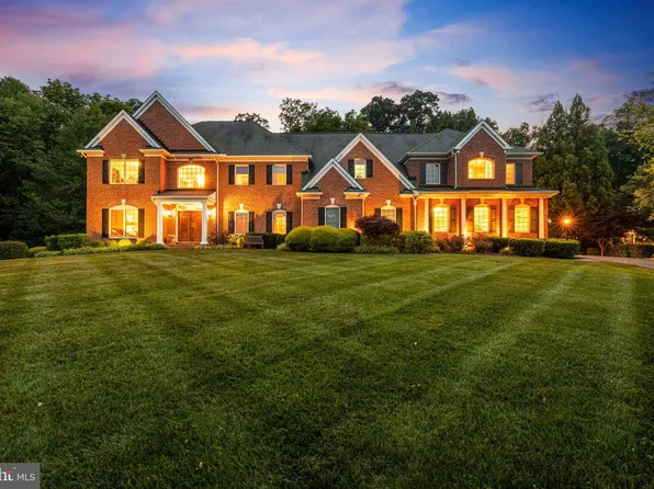 1720 Glenbar Dr, Finksburg, MD 21048