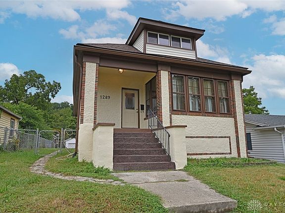 2nd image of 1289 Central Park Ave