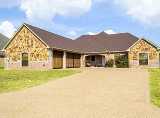 2833 Willow Rdg, Granbury, TX 76049