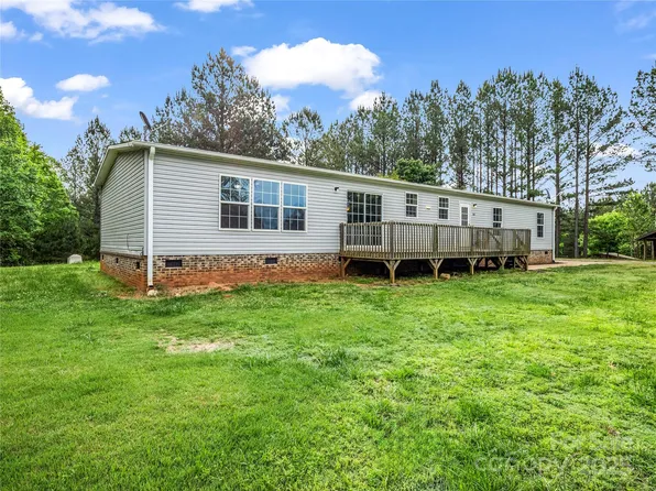 423 Dills Rd, Rutherfordton, NC 28139