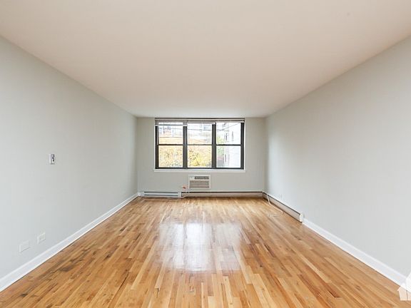 4th image of 1446 N Dearborn St #1