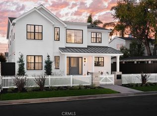 275 Walnut St, Costa Mesa, CA 92627