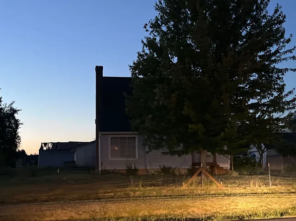 2414 NW 151st St, Vancouver, WA 98685