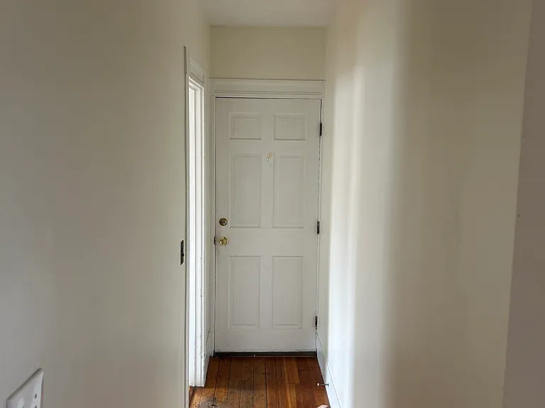 27R Albion St #1-1A — Photo 6