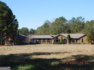 837 Concord Rd, Concord, GA 30206